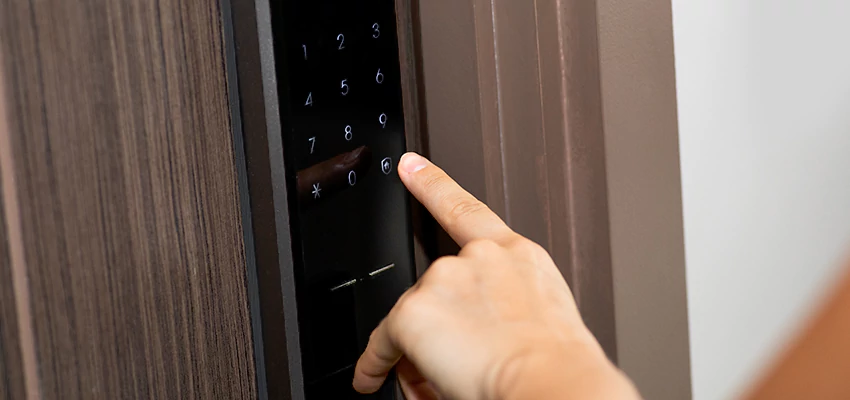 Smart Electric Locks Replacement Services in Hughson, CA