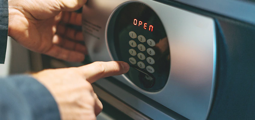 Cash Safe Openers in Hughson, California