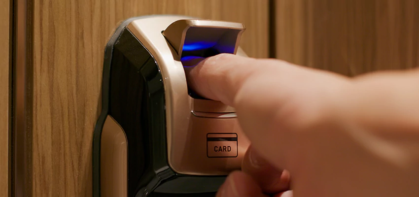 Locksmith Company For Window Lock Installation in Hughson, California